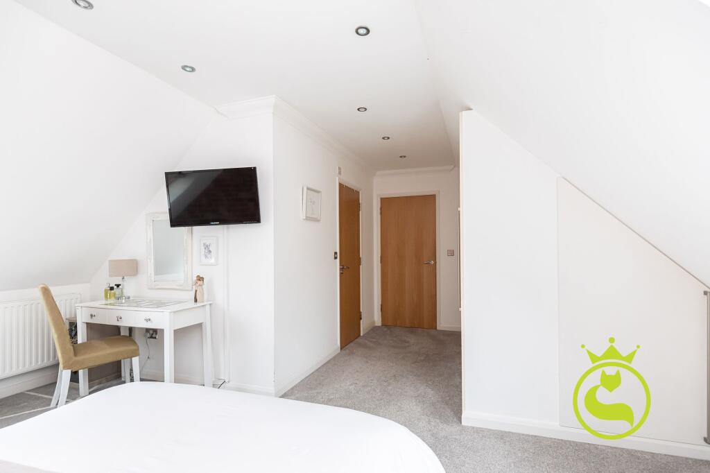 Additional image 11 of Views! Windsor Place, Windsor Road, Lower Parkstone, Poole BH14