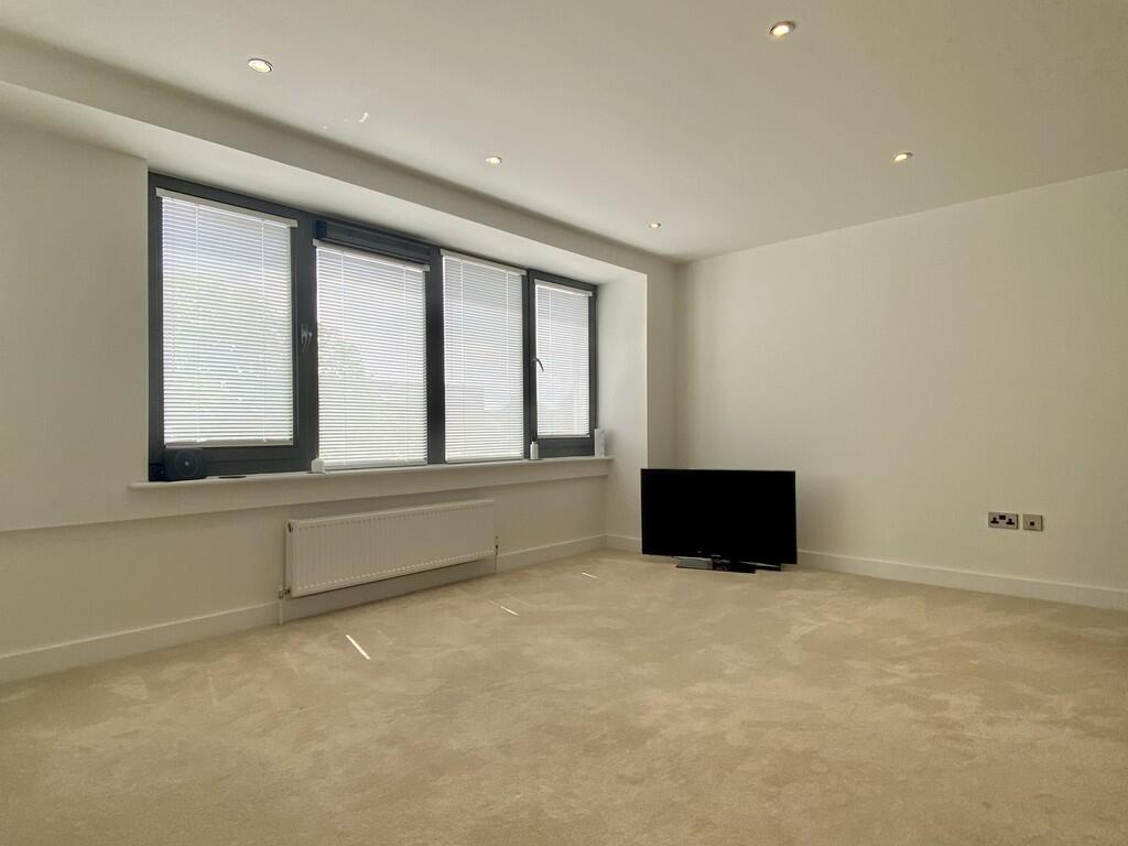 Additional image 9 of Parkstone Road, Poole