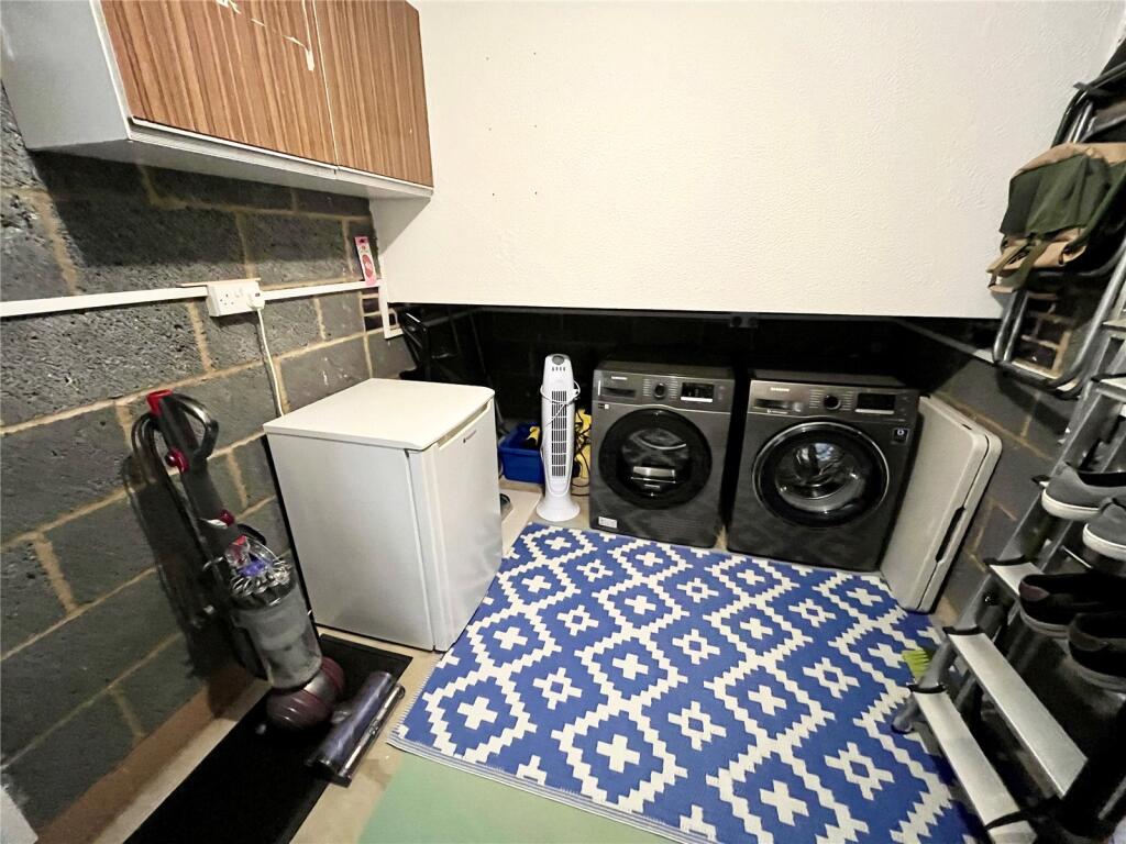 Additional image 23 of Waytown Close, West Canford Heath, Poole, Dorset, BH17