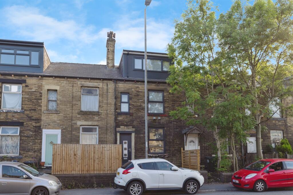Additional image 17 of Smiddles Lane, Bradford