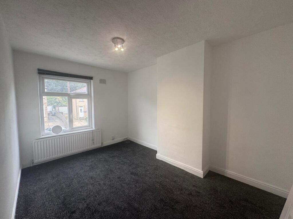 Additional image 5 of Carr Bottom Avenue, BRADFORD