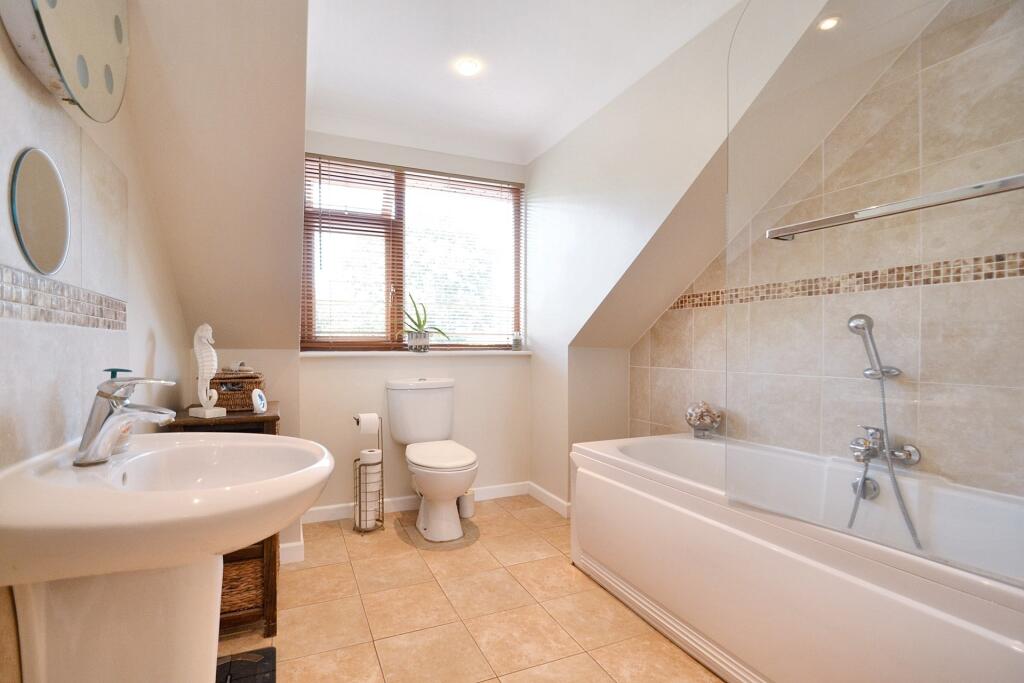 Additional image 16 of Broadstone