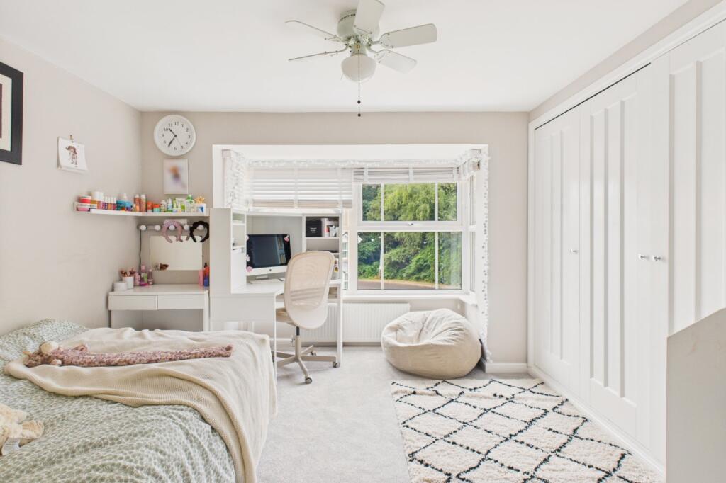 Additional image 18 of Twin Oaks Close, Broadstone, Dorset, BH18