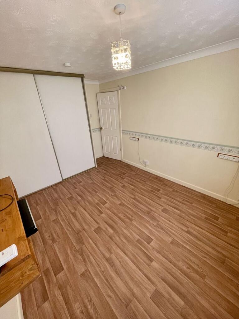 Additional image 8 of Three Bedroom Property - £1450.00 pcm