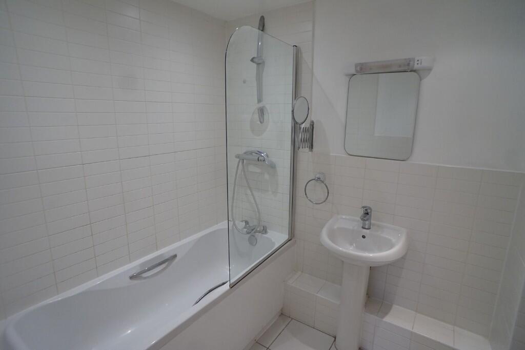 Additional image 15 of Adelphi Court, East Cliff, BH1 3JD