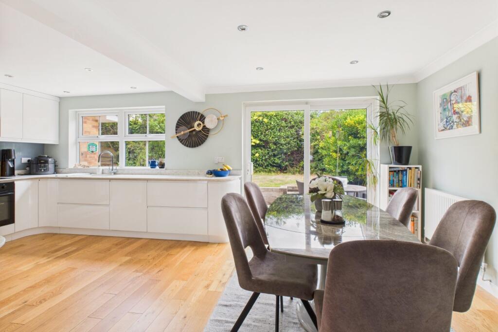 Additional image 8 of Twin Oaks Close, Broadstone, Dorset, BH18