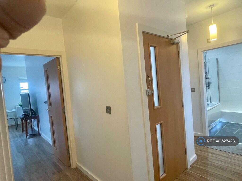Additional image 12 of Globe Lane, Poole, BH15
