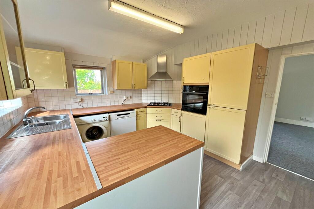 Additional image 5 of Ashley Cross