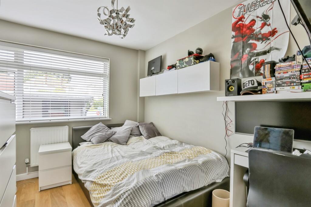 Additional image 14 of Evering Avenue, Poole