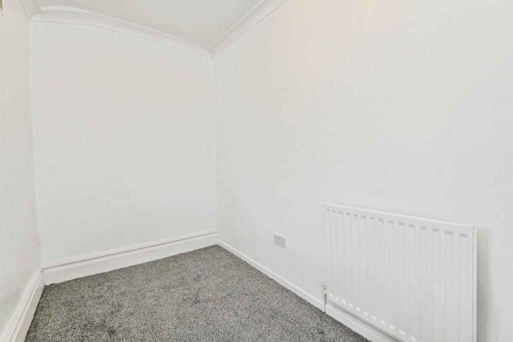 Additional image 11 of Windmill Lane, Bradford, BD6