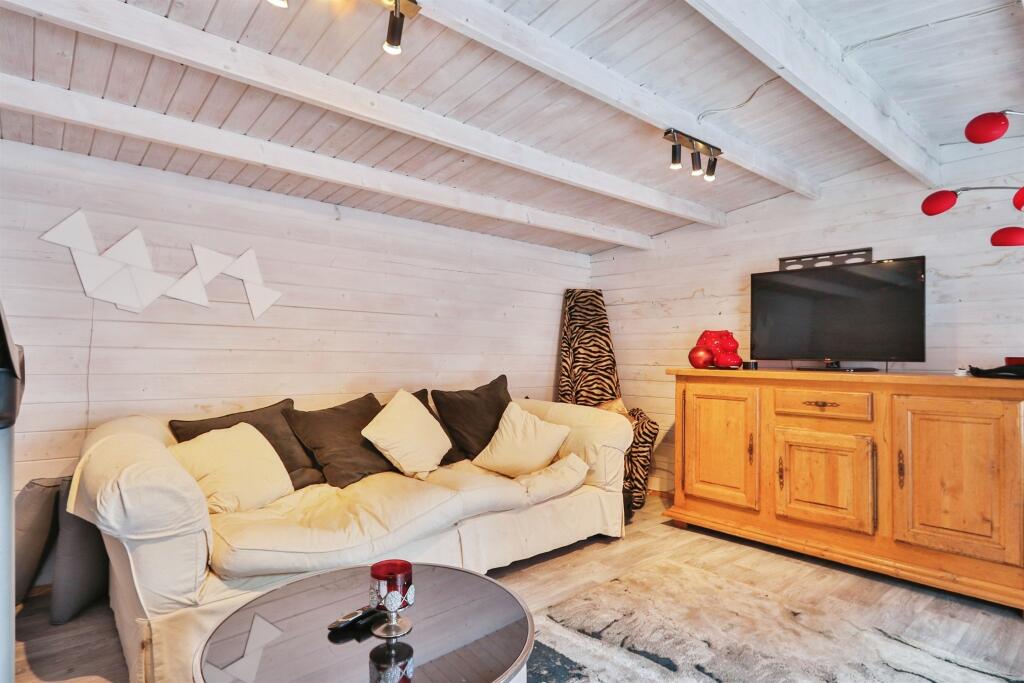 Additional image 10 of Evering Avenue, Poole