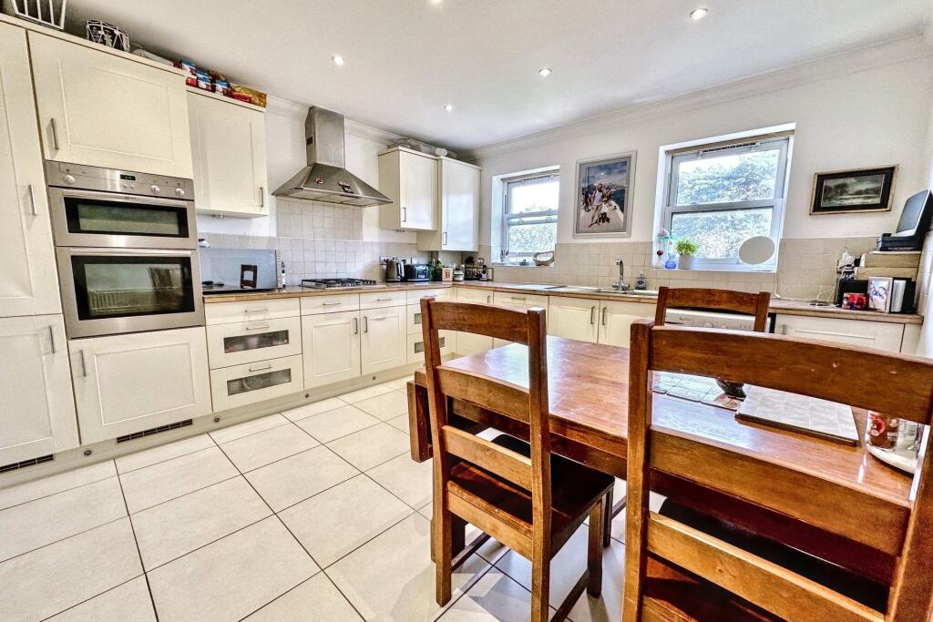 Additional image 14 of Ashley Cross