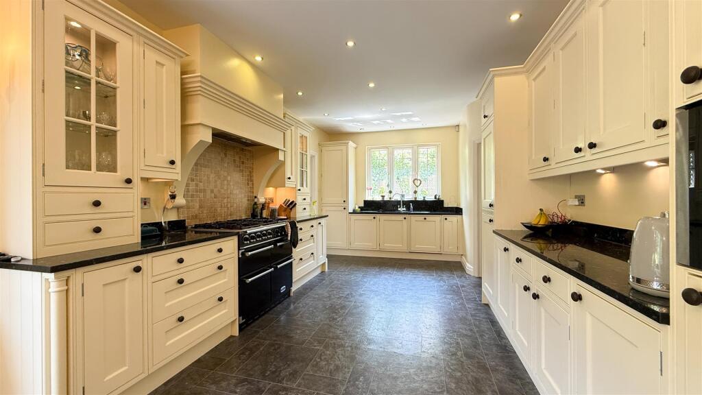 Additional image 5 of Western Avenue, Branksome Park