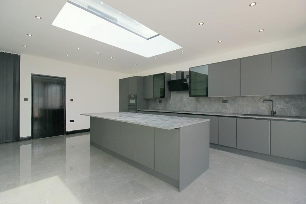 Additional image 8 of Reevy Avenue, Wibsey, Bradford, BD6