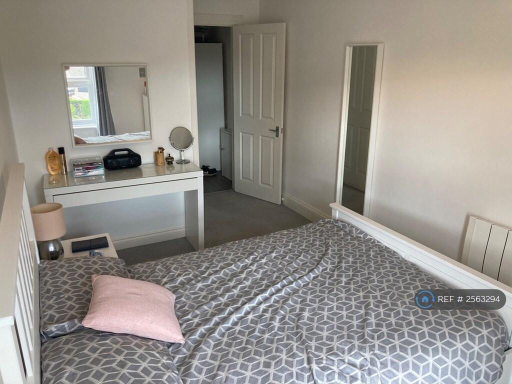 Additional image 2 of Bournemouth Road, Poole, BH14