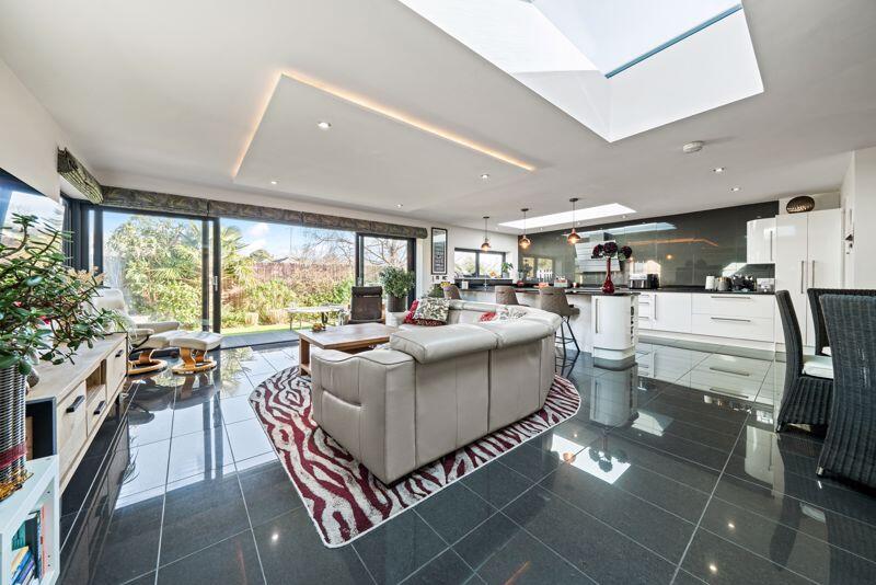 Additional image 18 of Fontmell Road, Broadstone