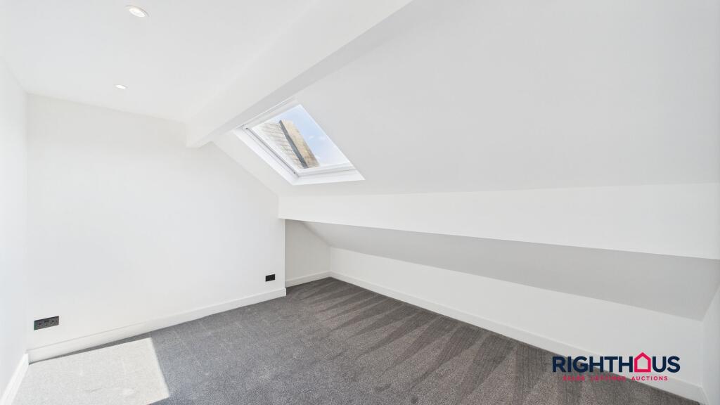 Additional image 12 of Halifax Road, Bradford, BD6