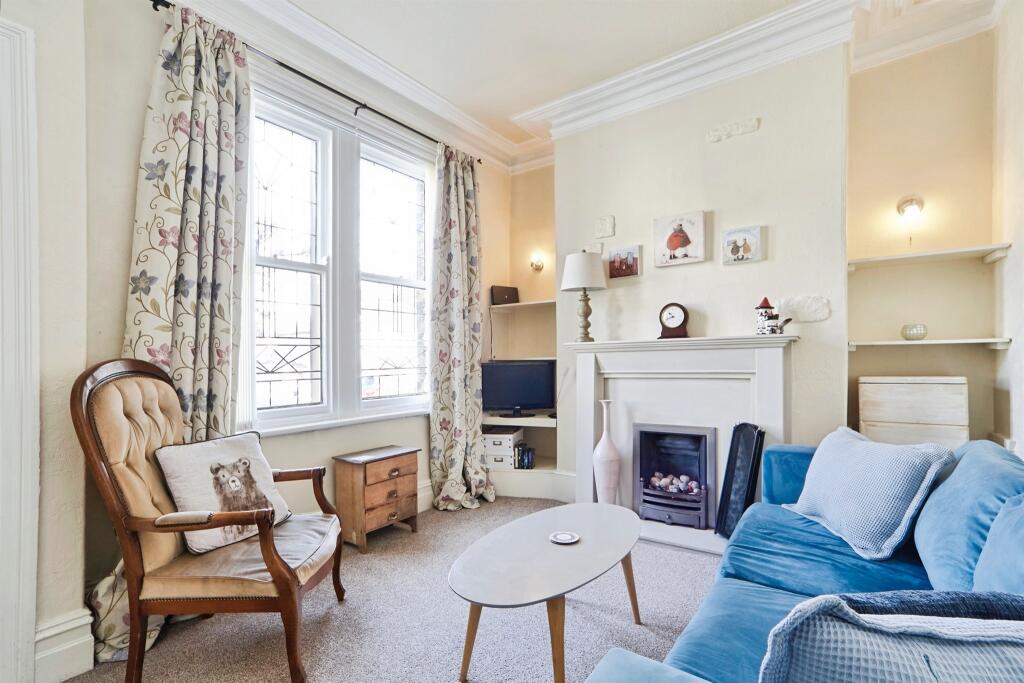 Additional image 3 of Highfield Road, Frizinghall, Bradford