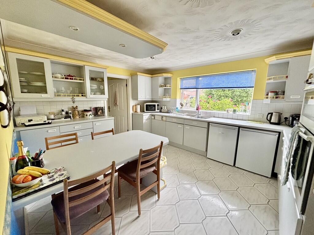 Additional image 8 of Westheath Road, Broadstone