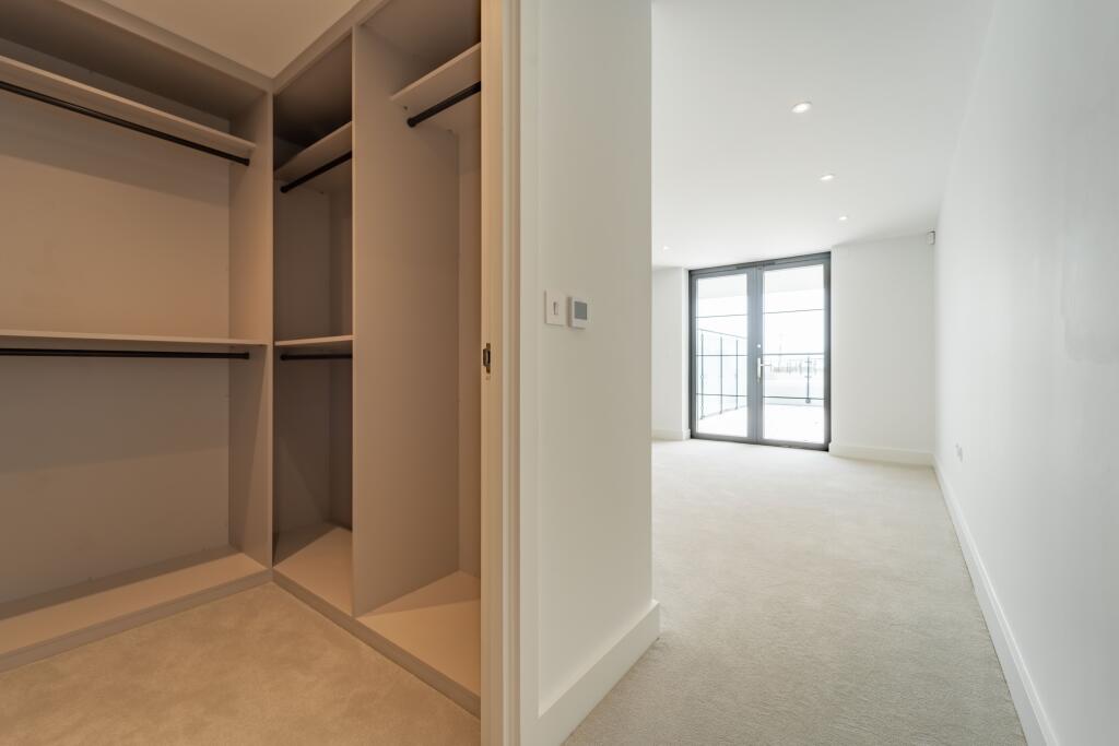 Additional image 12 of East Overcliff  Drive , Bournemouth, Dorset