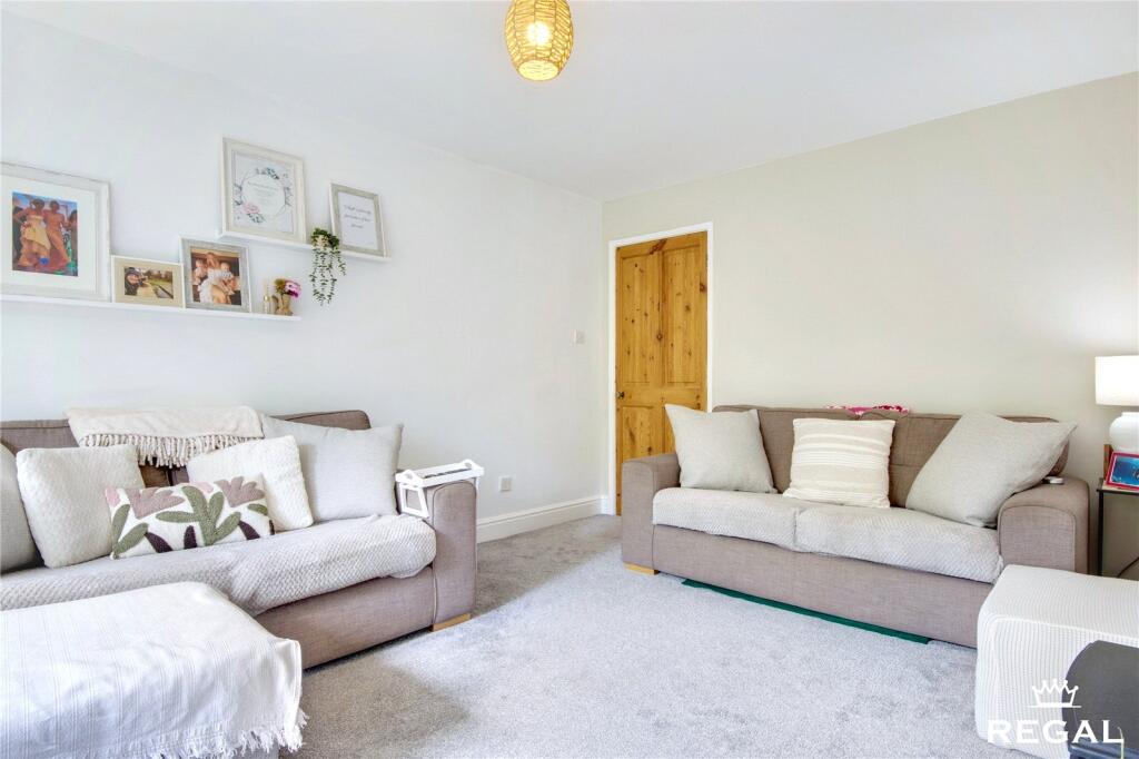 Additional image 7 of Sandyhurst Close, Poole, BH17