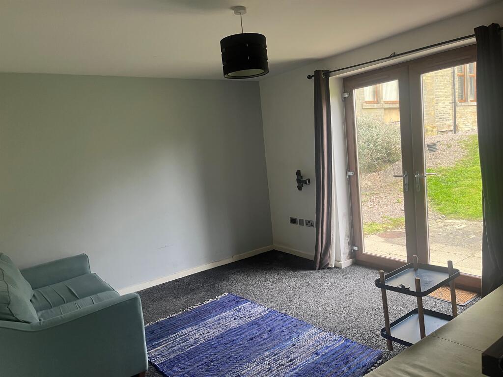 Additional image 7 of Peregrine Way, Bradford