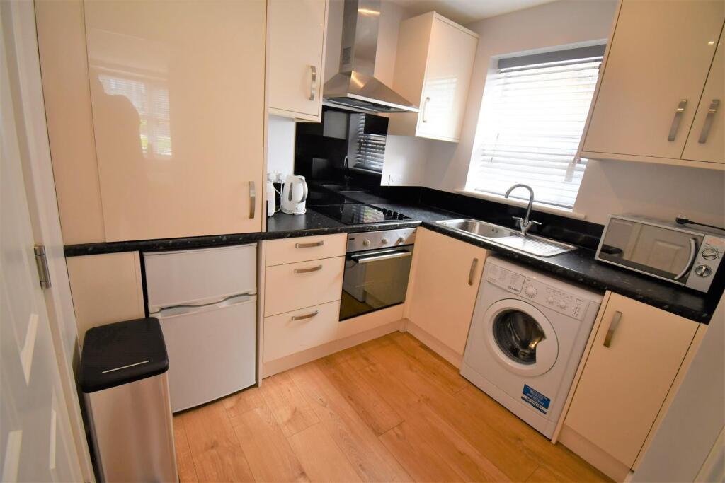 Additional image 6 of Flat 4, Woodside, Bournemouth, BH1