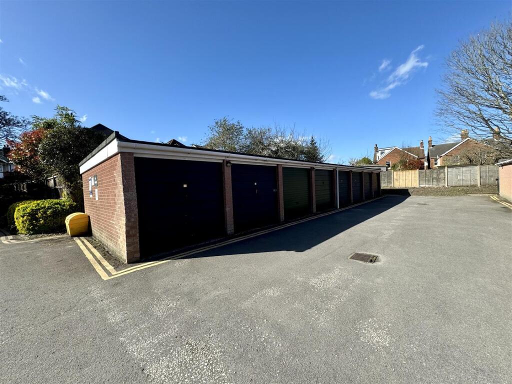 Additional image 7 of Bournemouth Road, Lower Parkstone, Poole