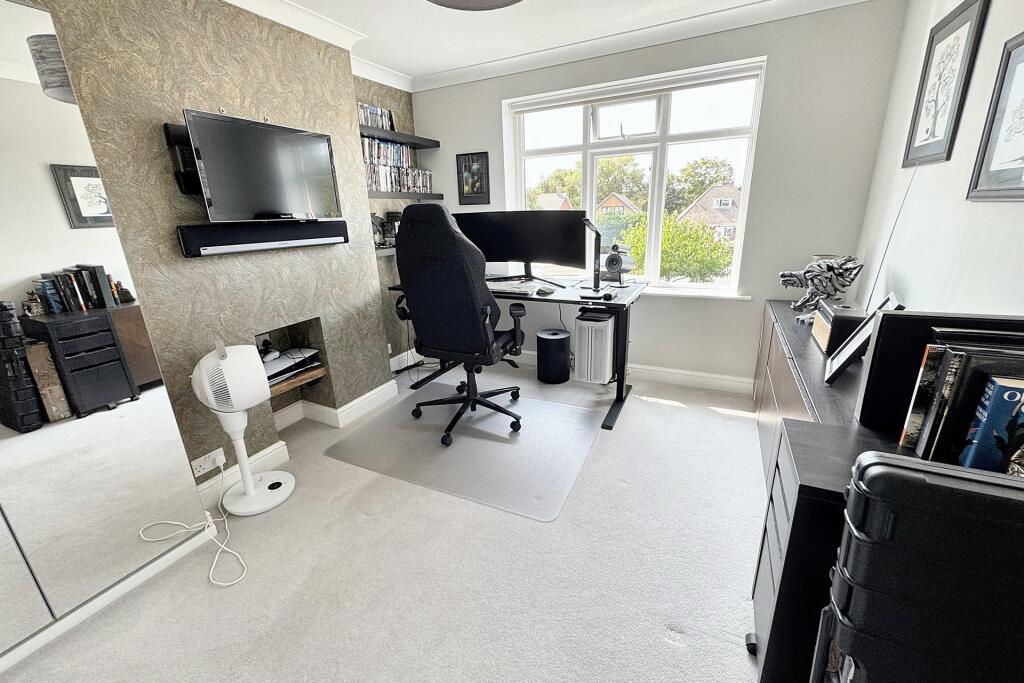 Additional image 12 of Bearwood