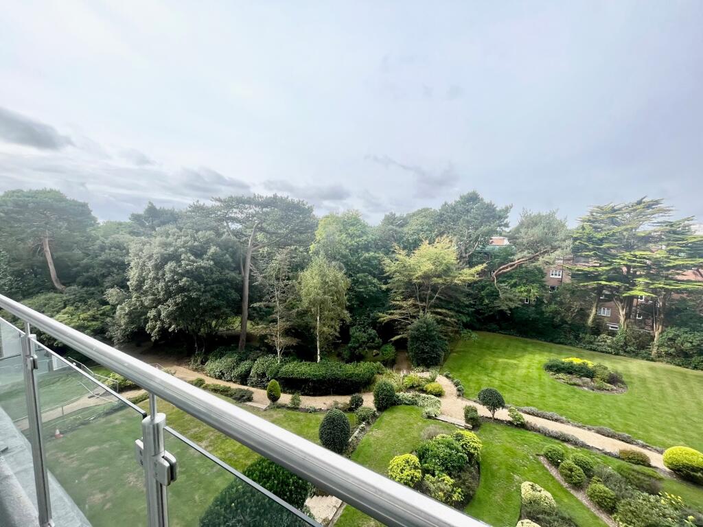 Additional image 10 of Admirals Walk, Westcliff