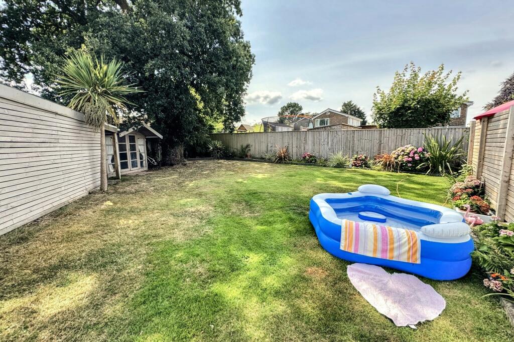 Additional image 25 of Bearwood