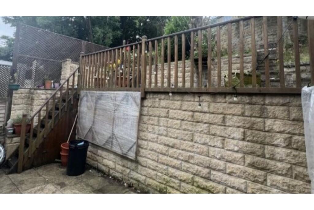 Additional image 12 of Aireville Crescent, Bradford, BD9