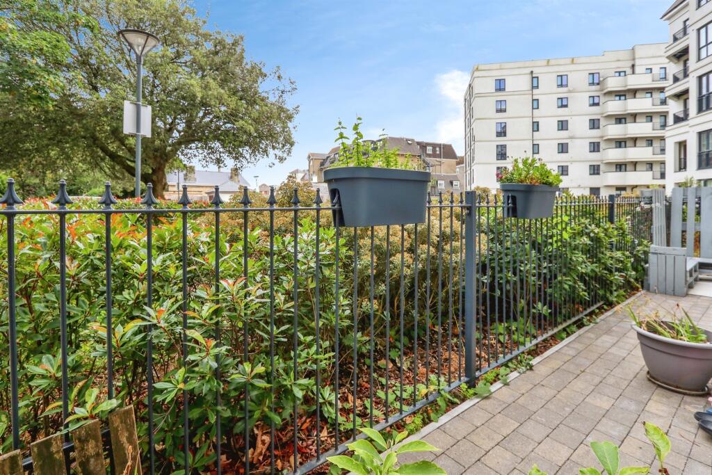 Additional image 10 of West Cliff Road, Bournemouth