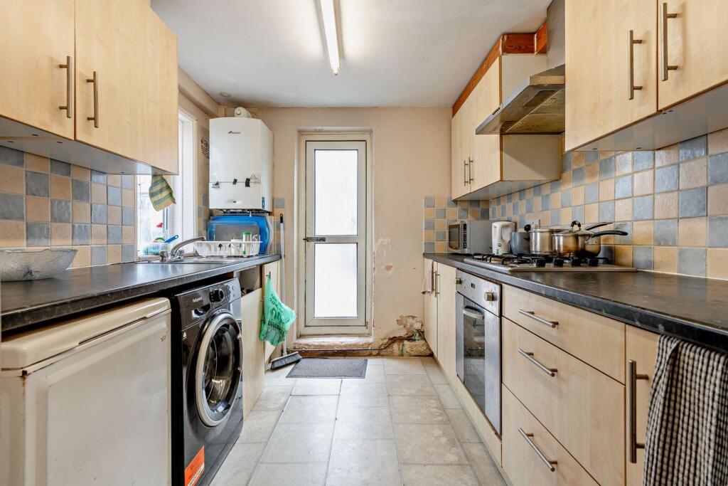 Additional image 4 of Carnarvon Road, Bournemouth, BH1