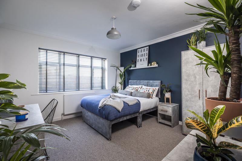 Additional image 11 of Beautiful Large Double Ensuite Room In Branksome - 141 Alder Road, Poole