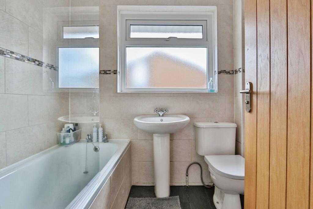 Additional image 12 of Calder Road, Poole, BH17