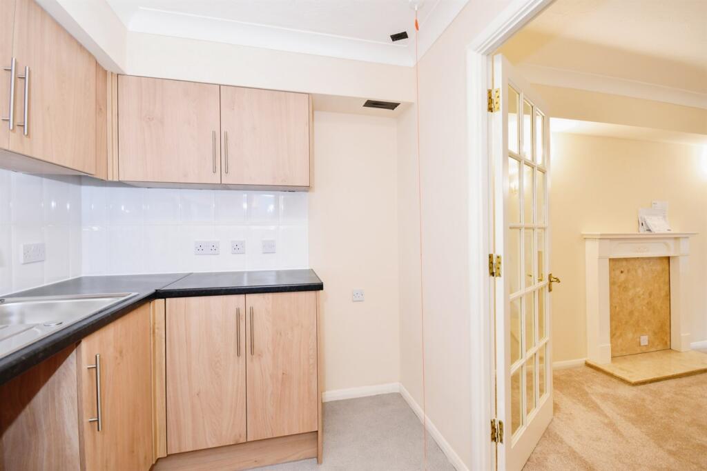 Additional image 10 of Wellington Court, 10-12 Poole Road, Westbourne, Bournemouth, BH2