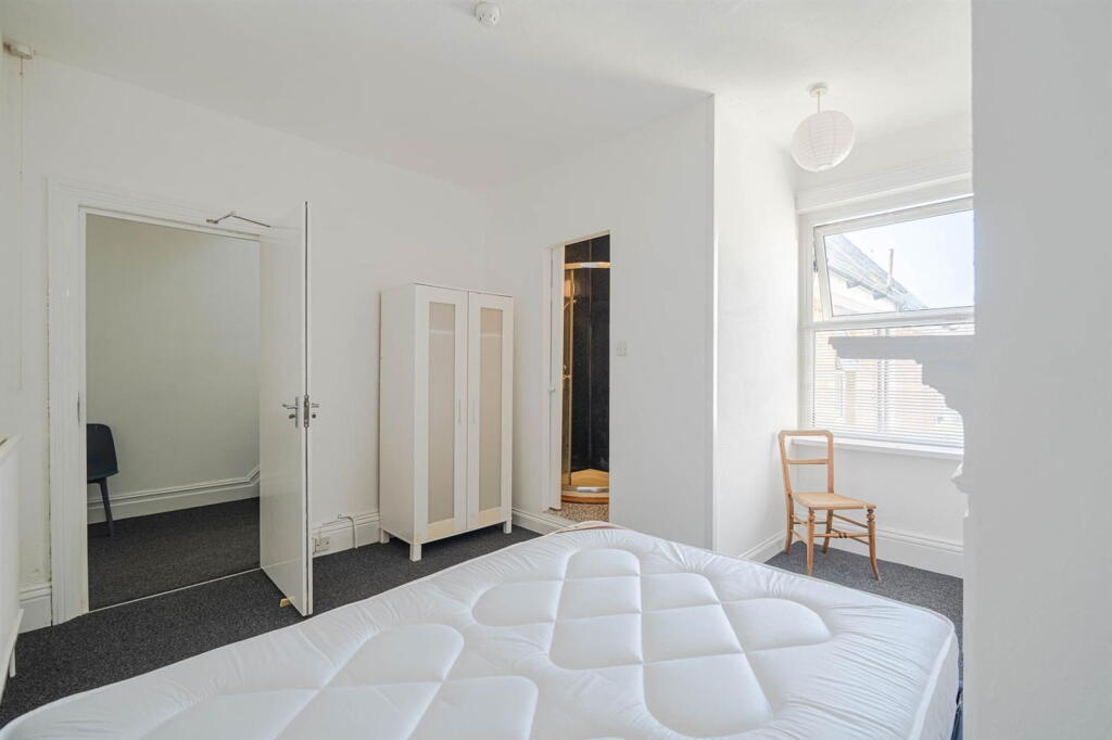 Additional image 3 of 49 Walpole Road, Bournemouth, BH1 4HB