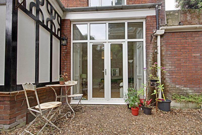 Additional image 25 of Character Garden Flat, Town Centre.