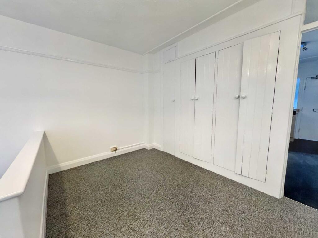 Additional image 3 of Bournemouth Square * Opposite Gardens*