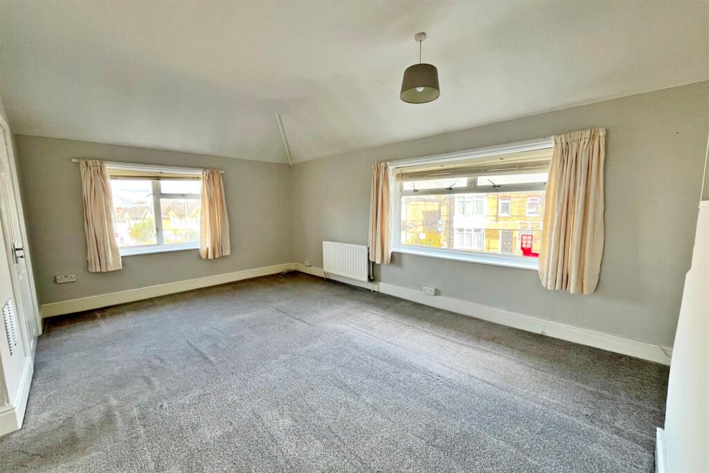 Additional image 7 of Ashley Cross