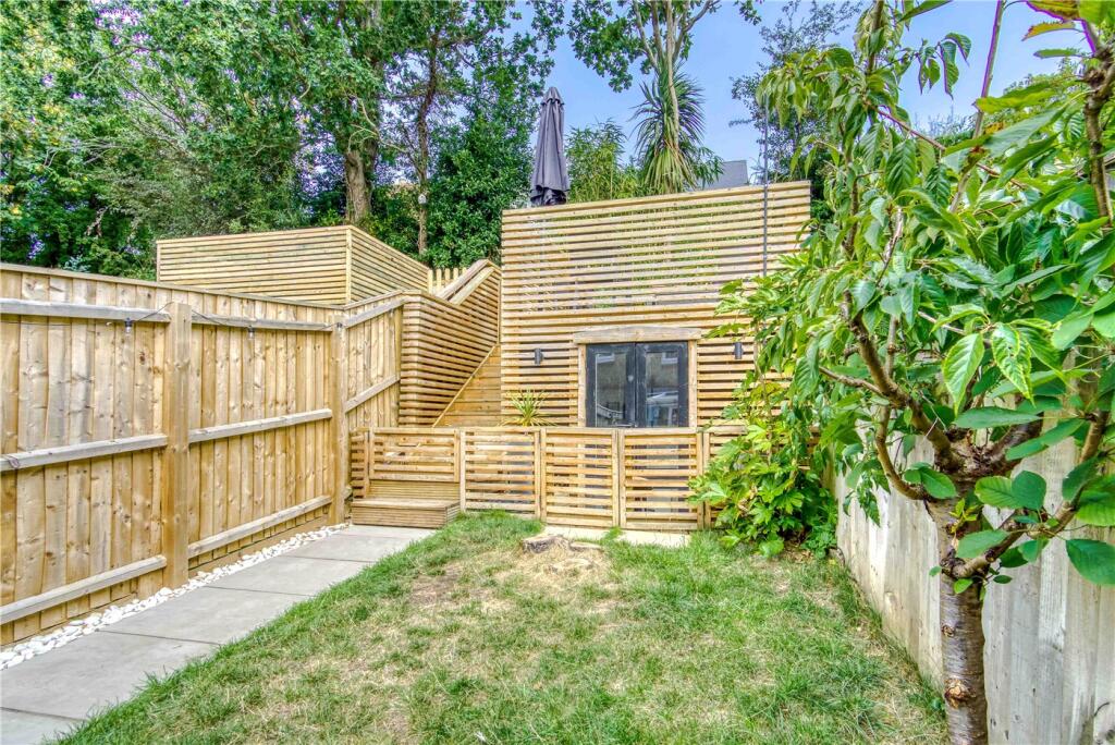 Additional image 11 of Doulton Gardens, Poole, Dorset, BH14