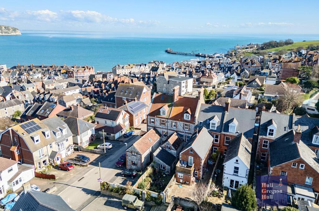 Additional image 10 of Flat 2, 2 Cluny Crescent, Swanage