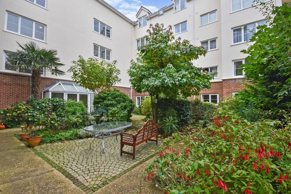 Additional image 11 of Wellington Court, 10-12 Poole Road, Westbourne, Bournemouth, BH2