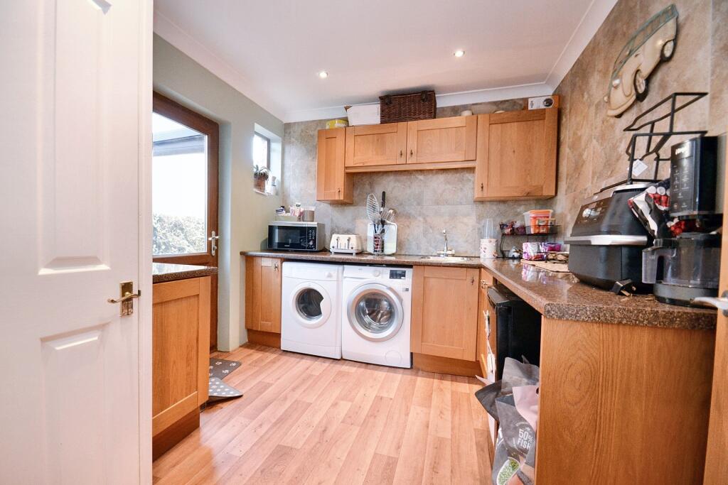 Additional image 27 of Broadstone