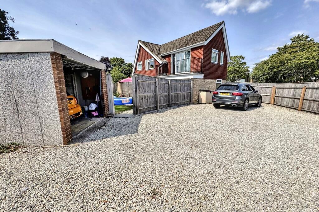 Additional image 21 of Bearwood