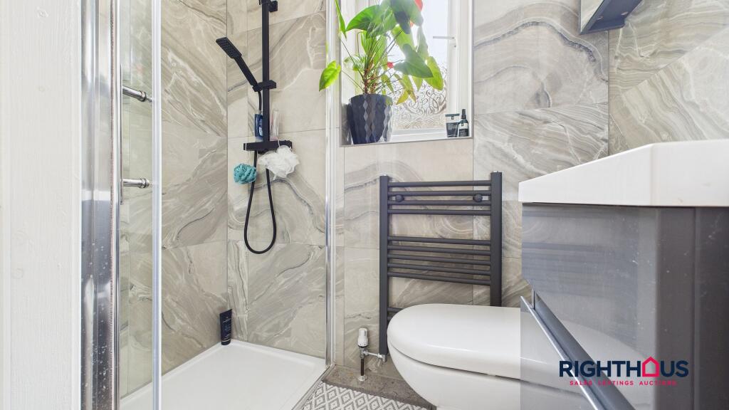 Additional image 14 of Farfield Grove, Bradford, BD6