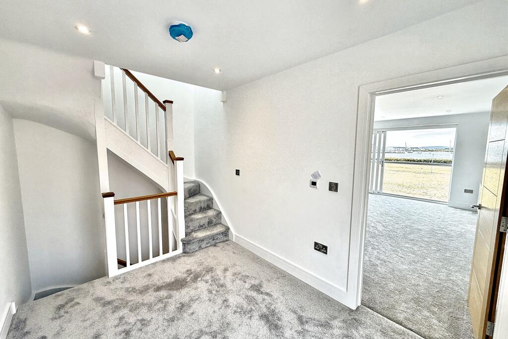 Additional image 11 of Poole