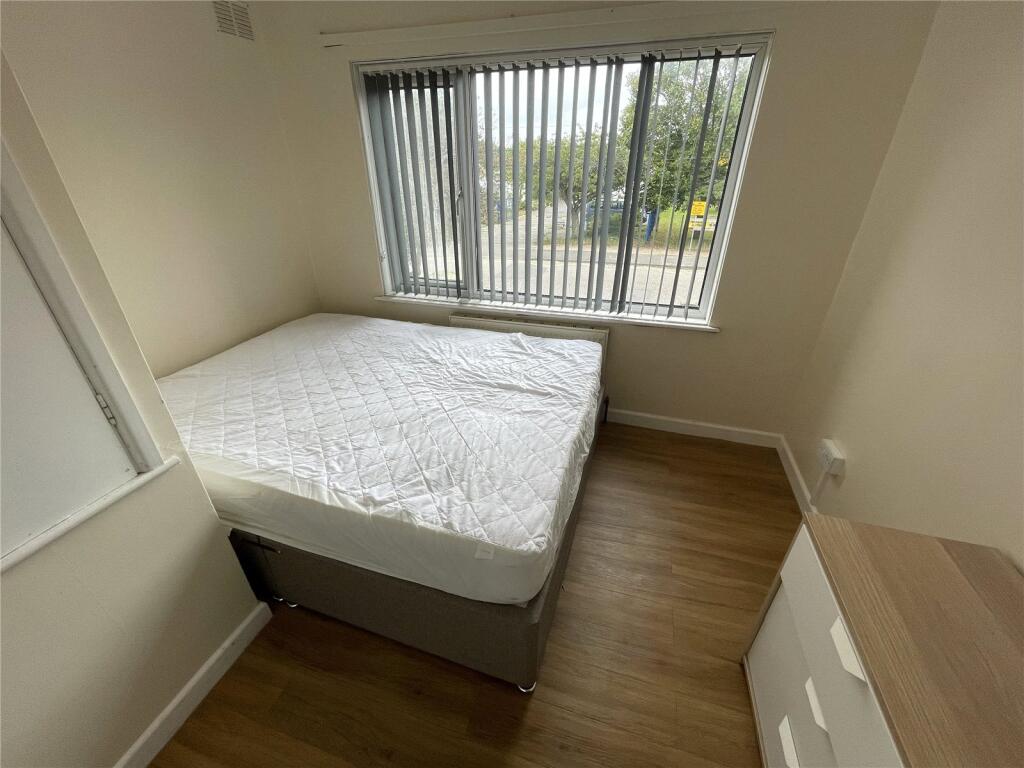 Additional image 12 of Talbot Drive, Poole, BH12