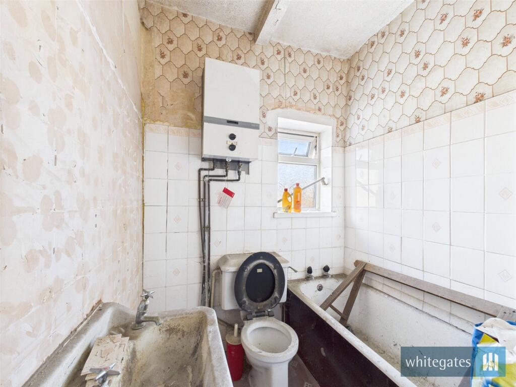 Additional image 6 of Chatsworth Place, Bradford, West Yorkshire, BD8